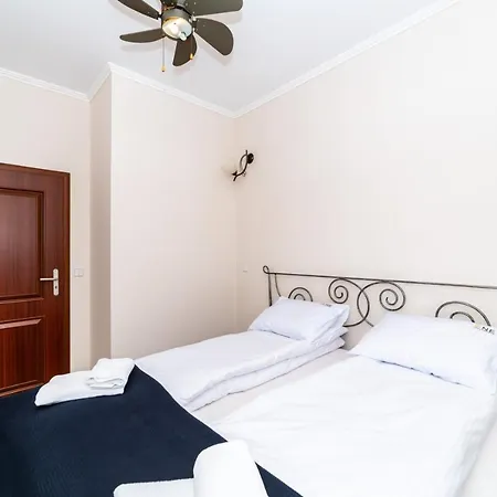 Apartment Beige - Neptun Park By Oneapartments