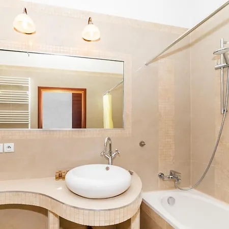 Beige - Neptun Park By Oneapartments Lägenhet Gdańsk