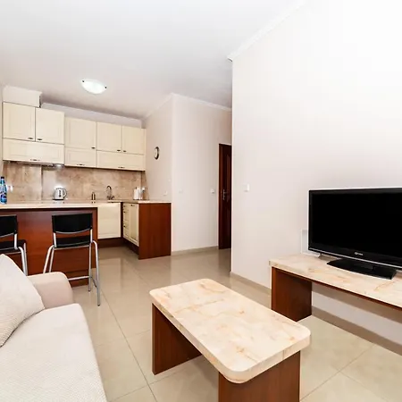 Apartamento Beige - Neptun Park By Oneapartments